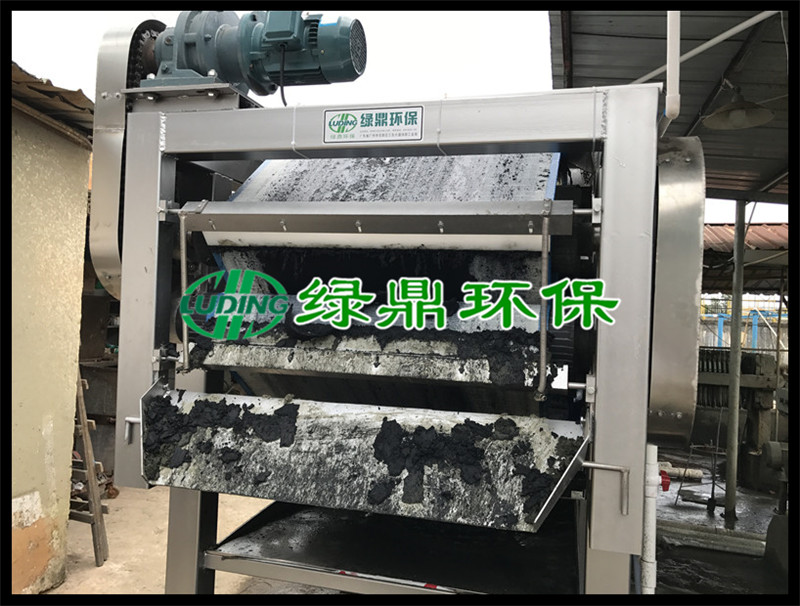 印染帶式壓濾機(jī)#廣州番禺印染水洗廠使用案例現(xiàn)場 5 印染帶式壓濾機(jī)#廣州番禺印染水洗廠使用案例現(xiàn)場 5